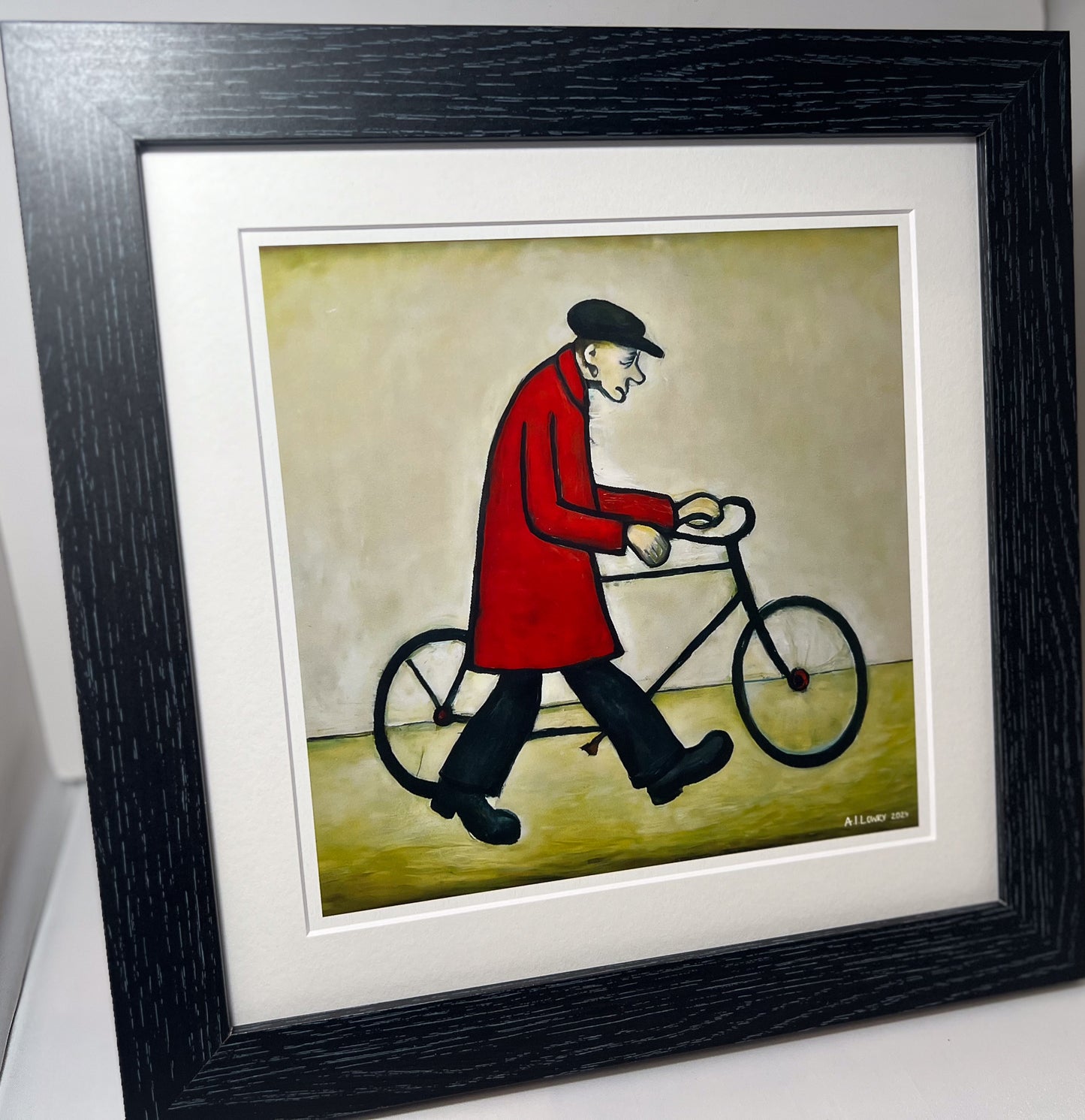 Homme à vélo - Impression d'art giclée 21 cm carré. Image charmante dans le style de LS Lowry