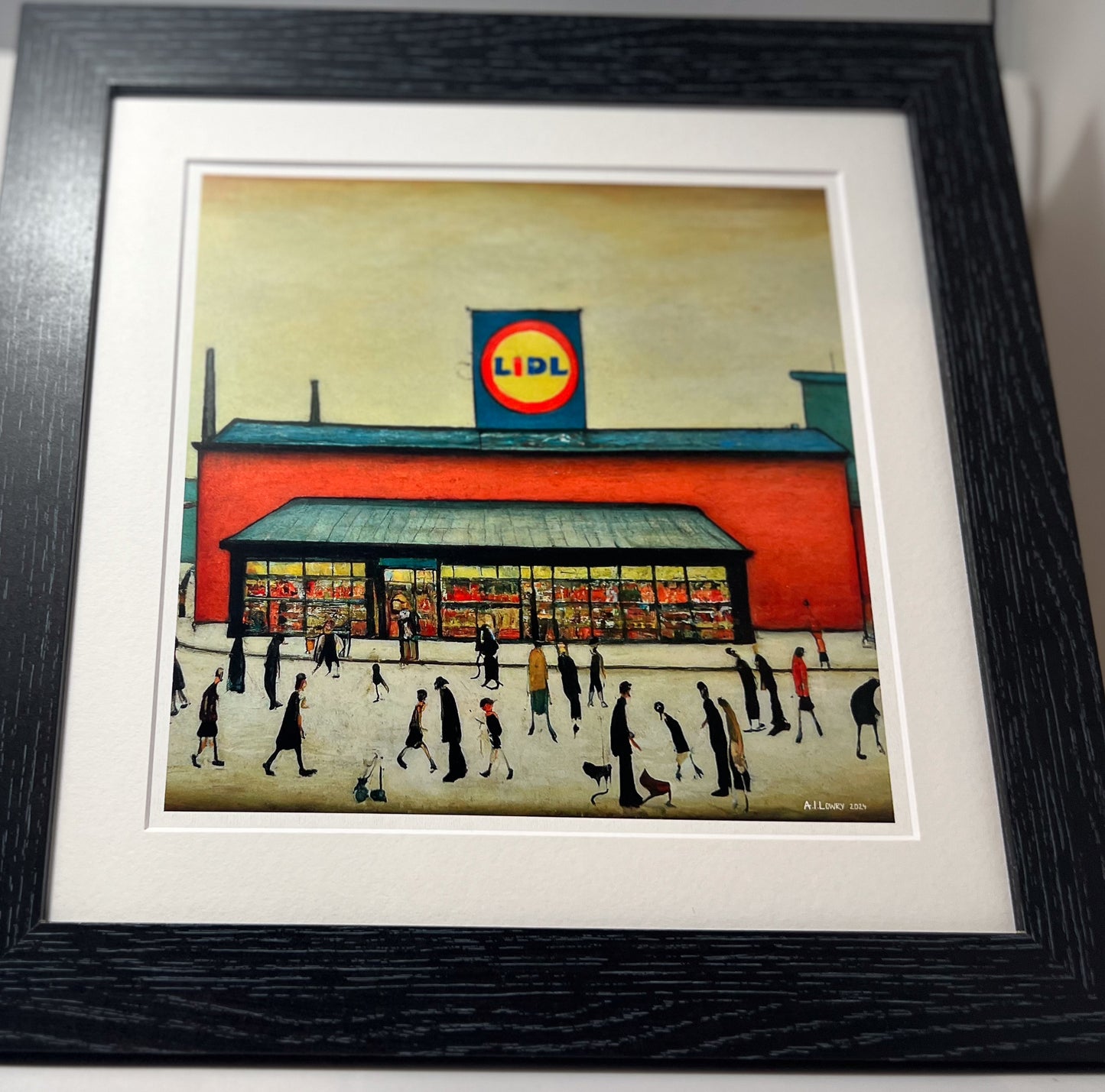 Lidl - Impression d'art giclée 21 cm carré. Image nostalgique humoristique moderne dans le style de LS Lowry